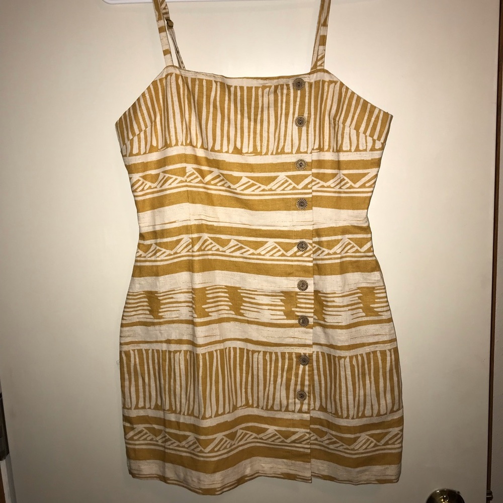 NWT💥✨ Forever 21 Button Down Dress!